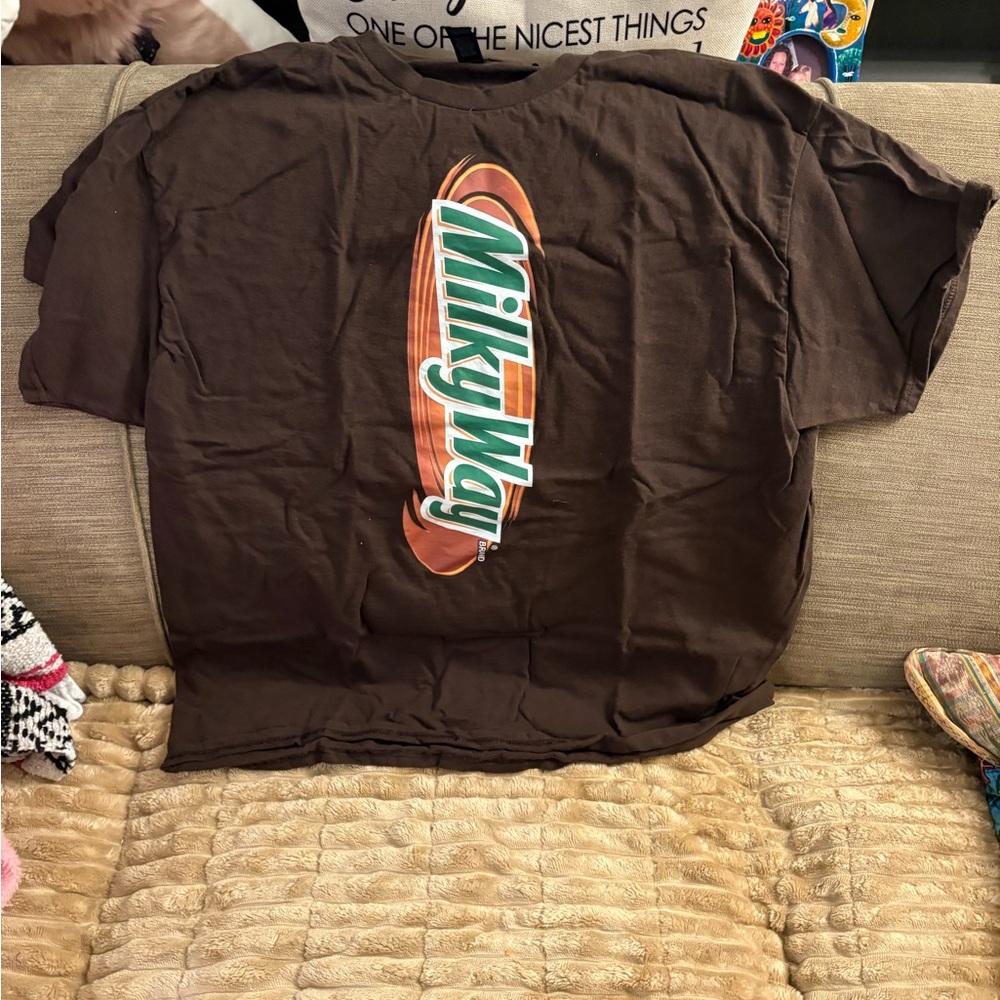 Gildan Brown Graphic Tee